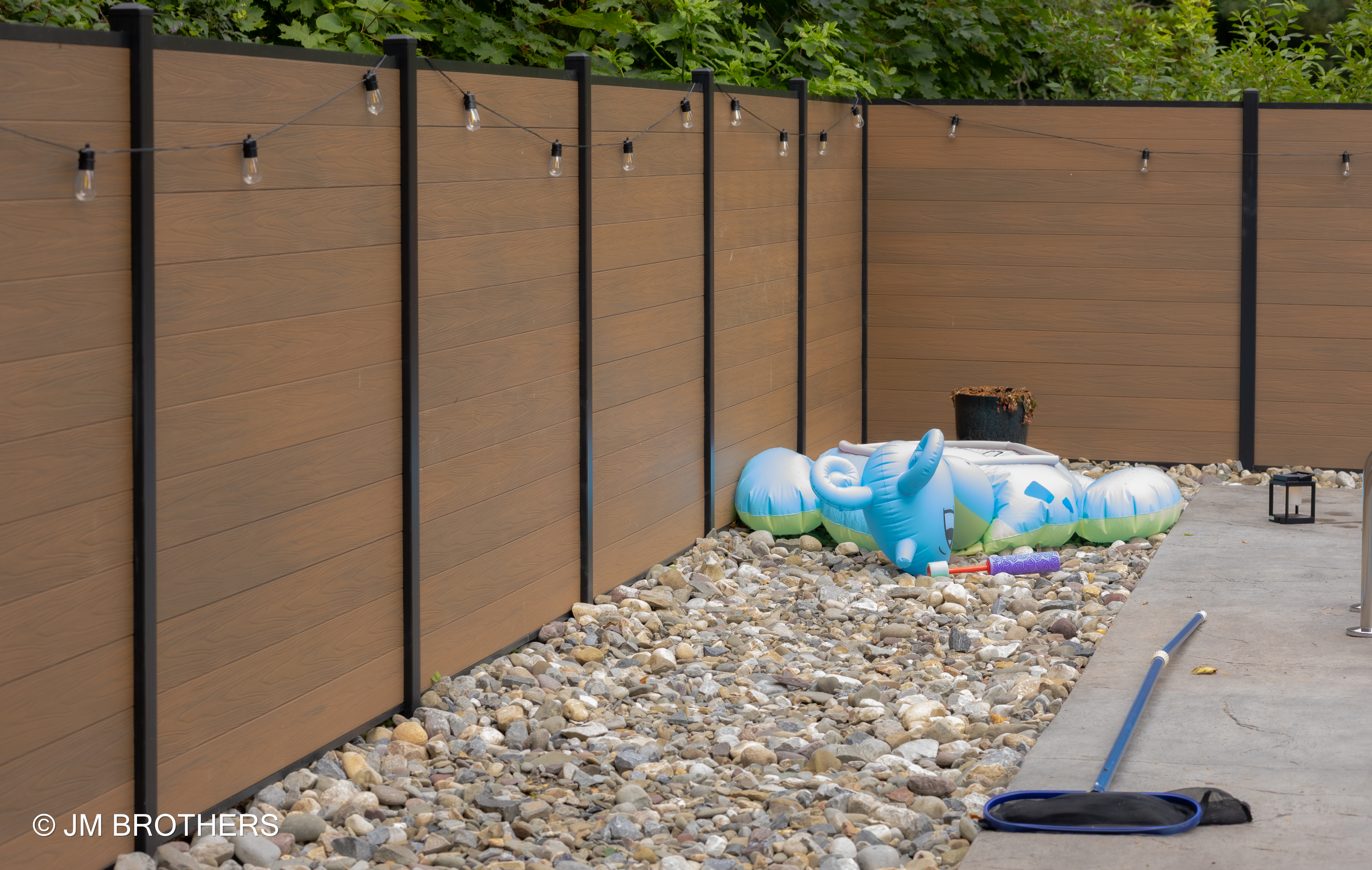 Composite Fence Example 4